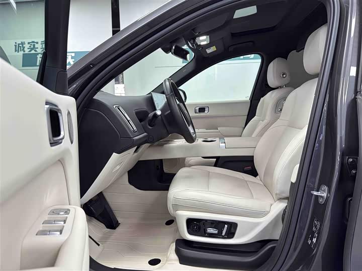 Фото 7 - LiXiang L9