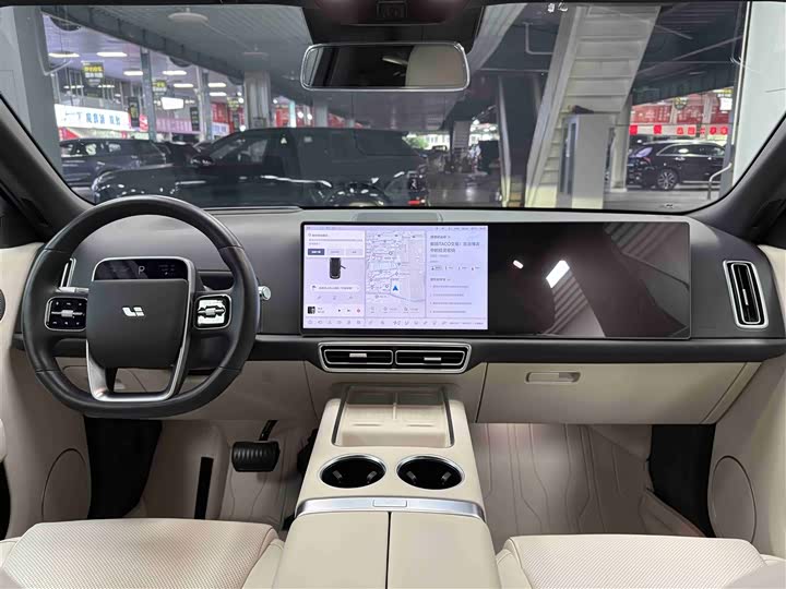 Фото 8 - LiXiang L9