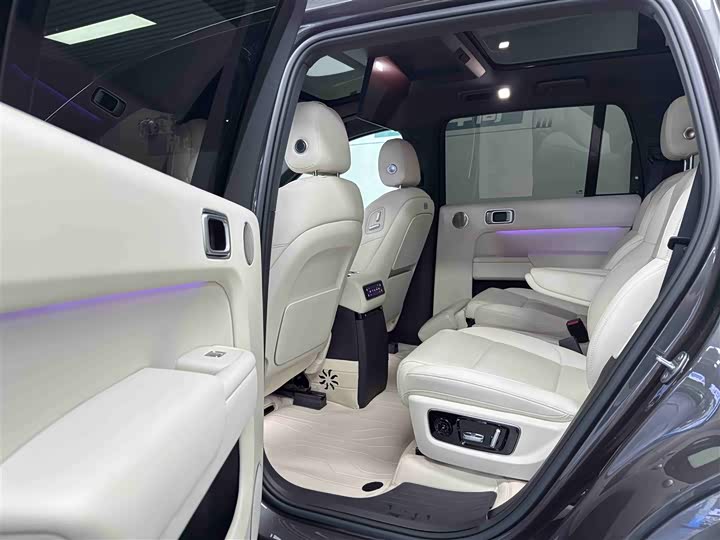 Фото 9 - LiXiang L9