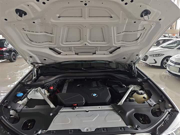 Фото 10 - BMW X3