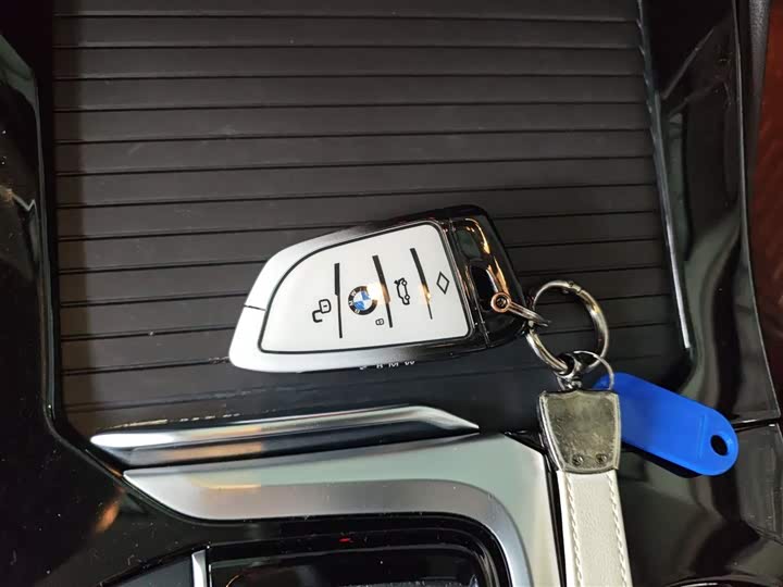 Фото 11 - BMW X3