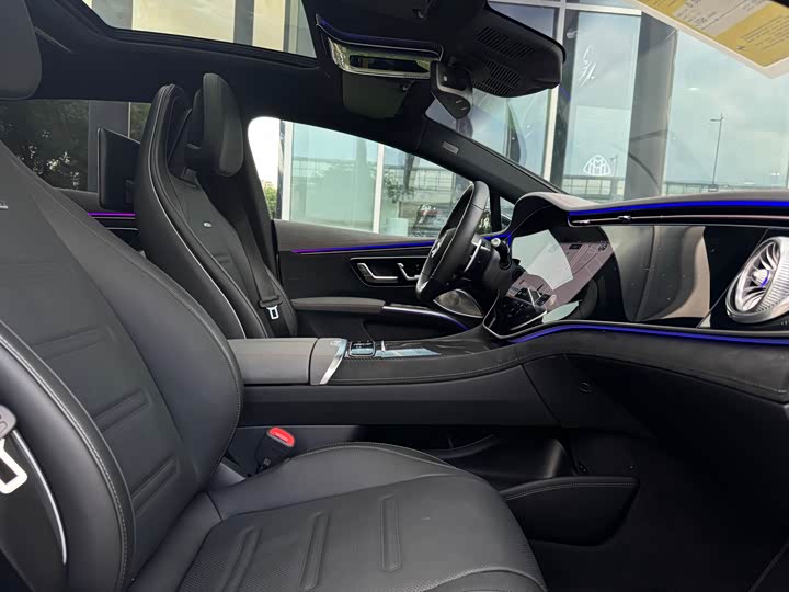 Фото 17 - Mercedes-Benz EQS AMG