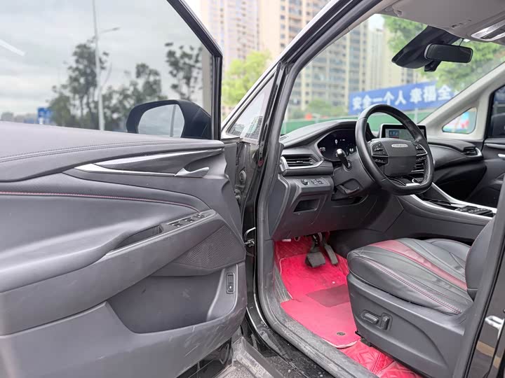 Фото 8 - Maxus G50