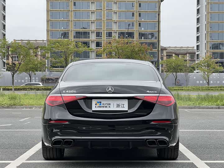 Фото 4 - Mercedes-Benz S-Class