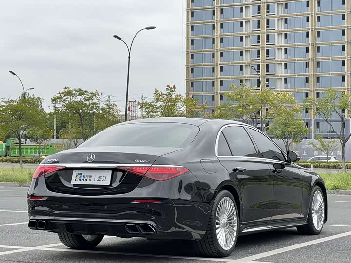 Фото 6 - Mercedes-Benz S-Class