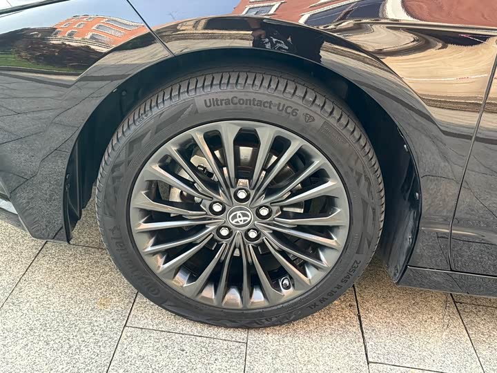 Фото 15 - Toyota Avalon