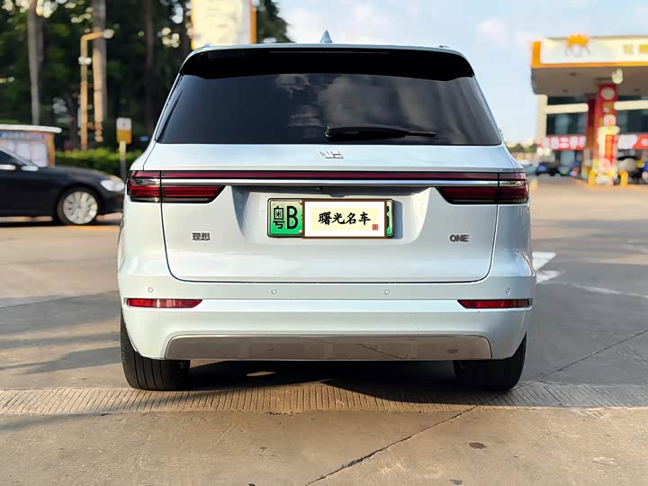 Фото 5 - LiXiang One