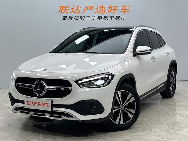Фото 1 - Mercedes-Benz GLA-Class