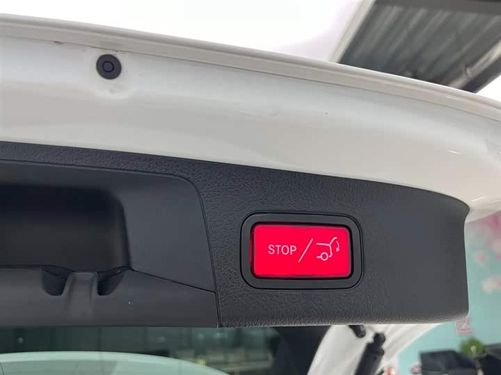 Фото 18 - Mercedes-Benz GLA-Class