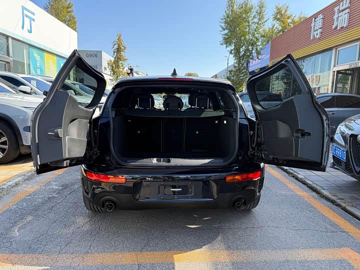 Фото 7 - Mini Clubman