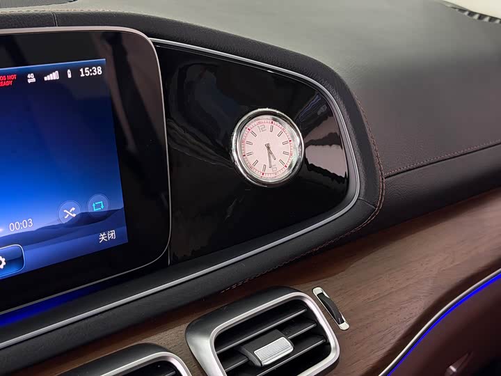 Фото 10 - Mercedes-Benz GLE-Class