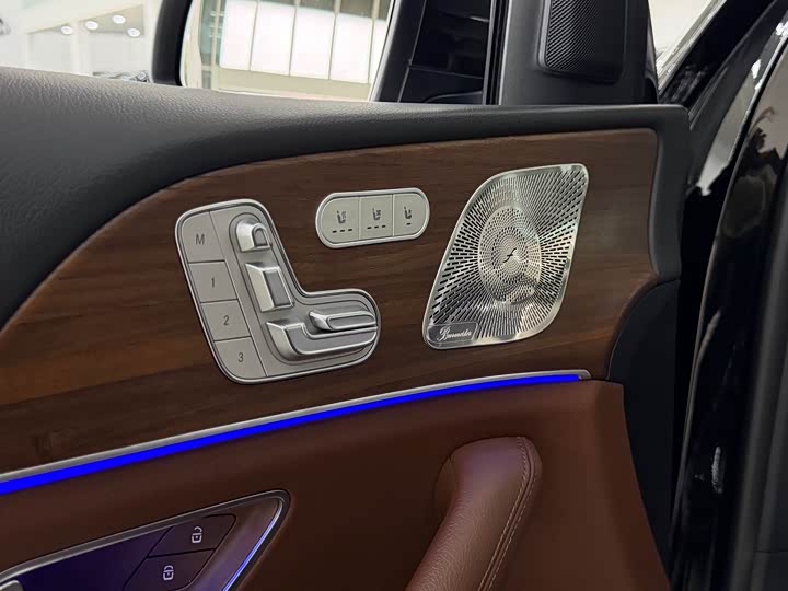 Фото 14 - Mercedes-Benz GLE-Class