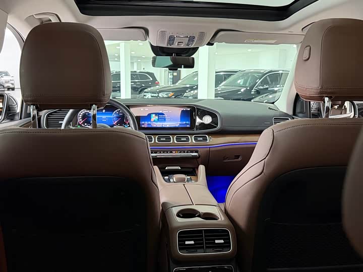 Фото 16 - Mercedes-Benz GLE-Class