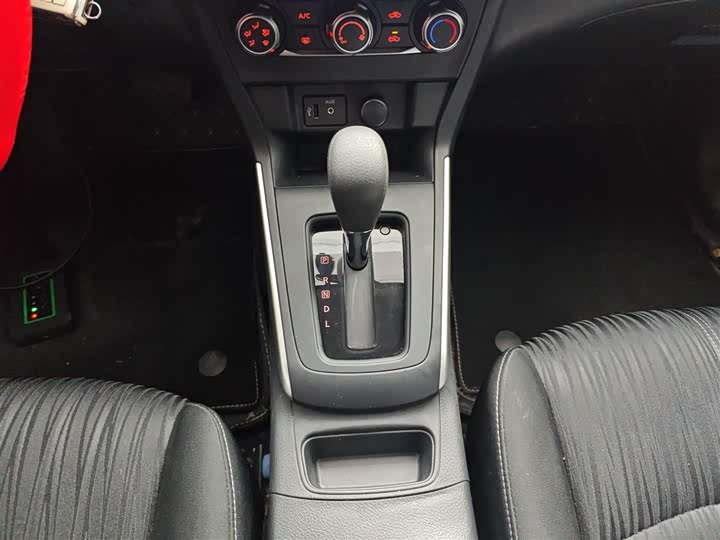 Фото 14 - Nissan Sylphy