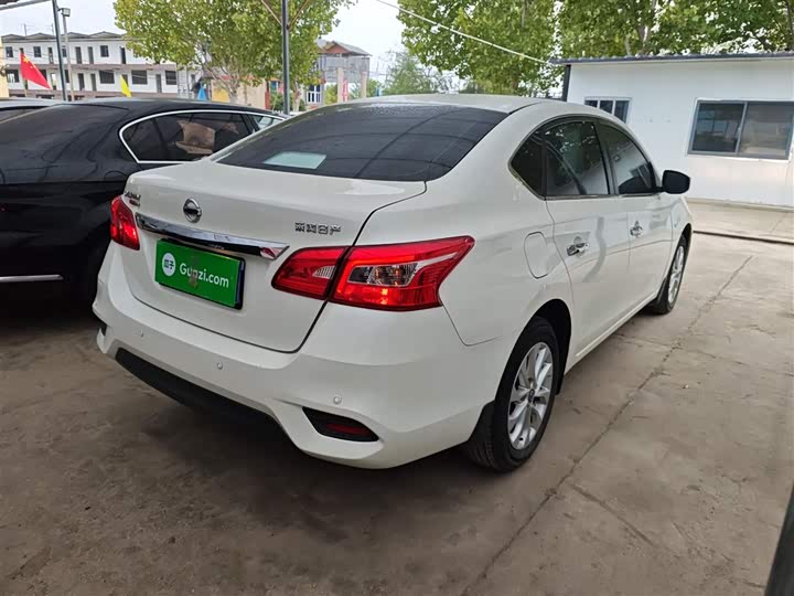 Фото 7 - Nissan Sylphy