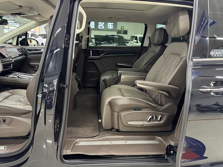 Фото 6 - Volkswagen Viloran