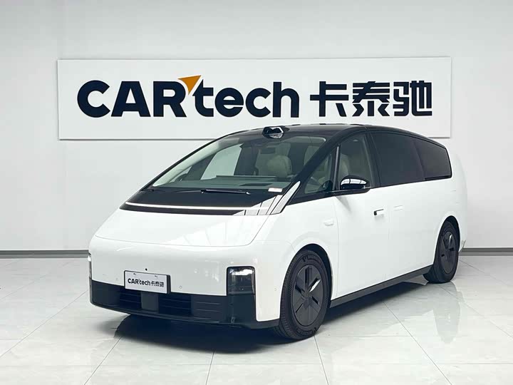 Фото 1 - LiXiang Mega