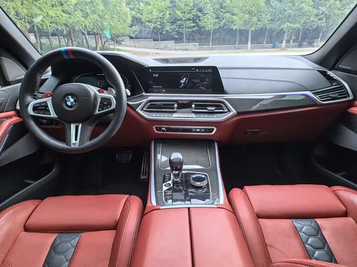 Фото 9 - BMW X5 M