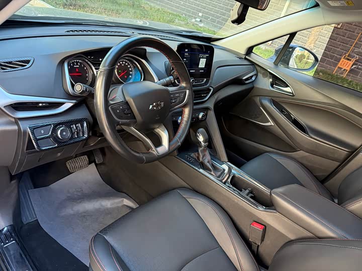 Фото 10 - Chevrolet Orlando