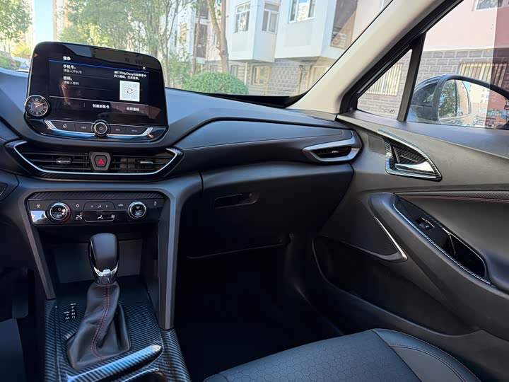 Фото 16 - Chevrolet Orlando