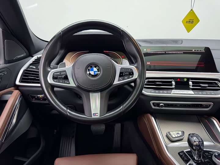 Фото 19 - BMW X6