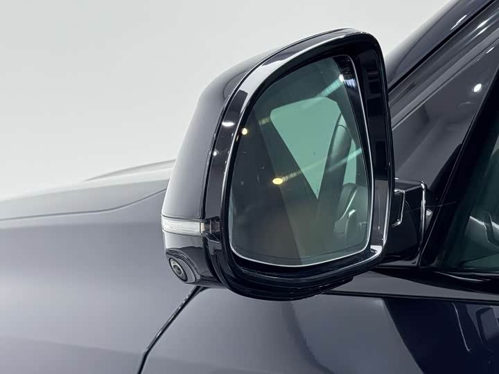 Фото 22 - BMW X6