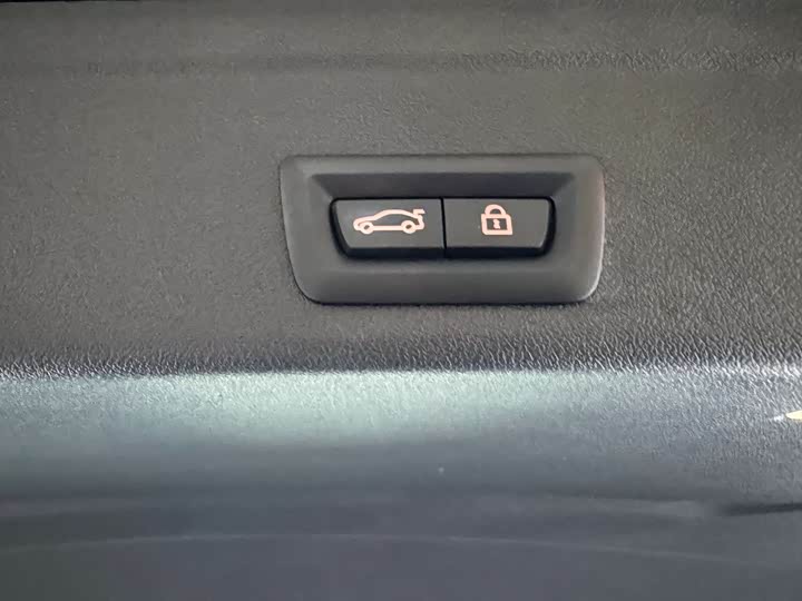 Фото 24 - BMW X6