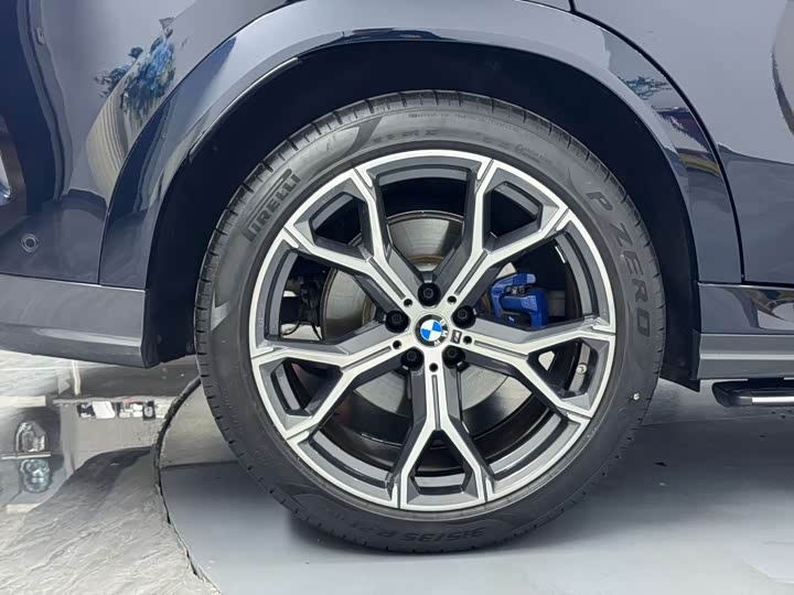 Фото 28 - BMW X6