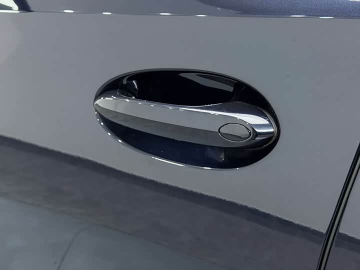 Фото 30 - BMW X6