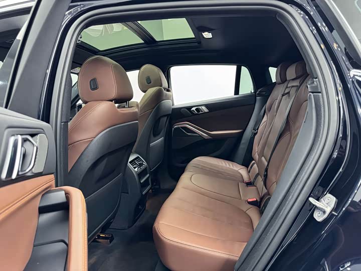 Фото 37 - BMW X6