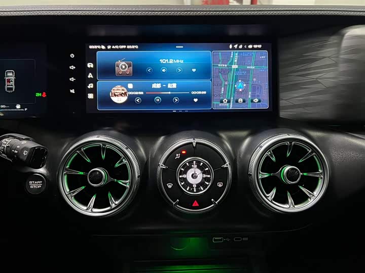 Фото 15 - Tank 300