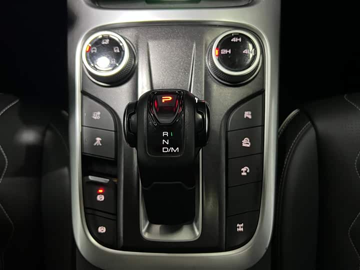 Фото 16 - Tank 300