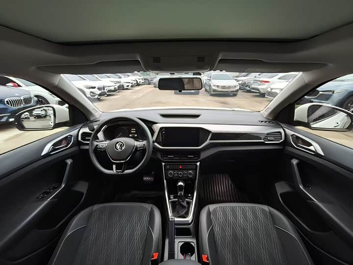 Фото 5 - Volkswagen T-Cross