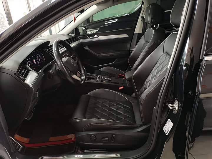 Фото 15 - Volkswagen Magotan GTE Hybrid