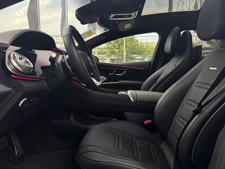 Фото 10 - Mercedes-Benz EQS AMG