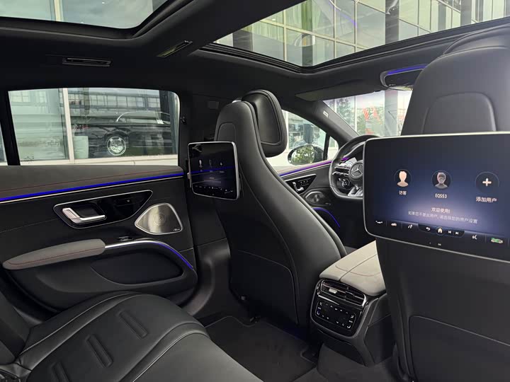 Фото 14 - Mercedes-Benz EQS AMG