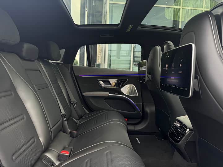 Фото 15 - Mercedes-Benz EQS AMG