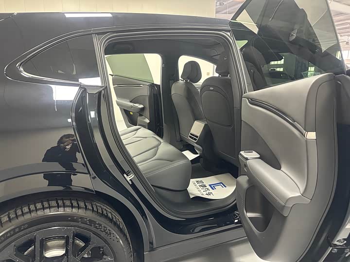 Фото 15 - XPeng G7