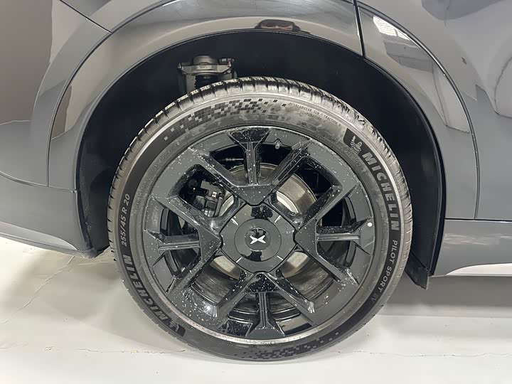 Фото 17 - XPeng G7