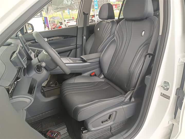 Фото 15 - Geely Galaxy E5