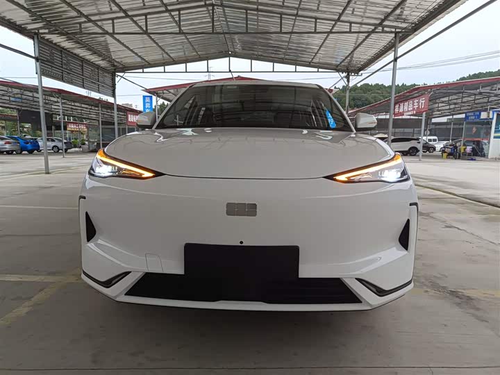 Фото 3 - Geely Galaxy E5