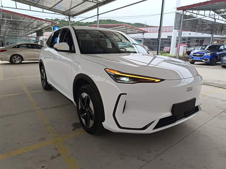 Фото 4 - Geely Galaxy E5