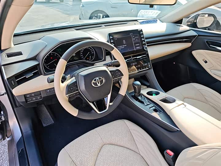 Фото 12 - Toyota Avalon