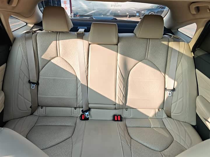 Фото 25 - Toyota Avalon