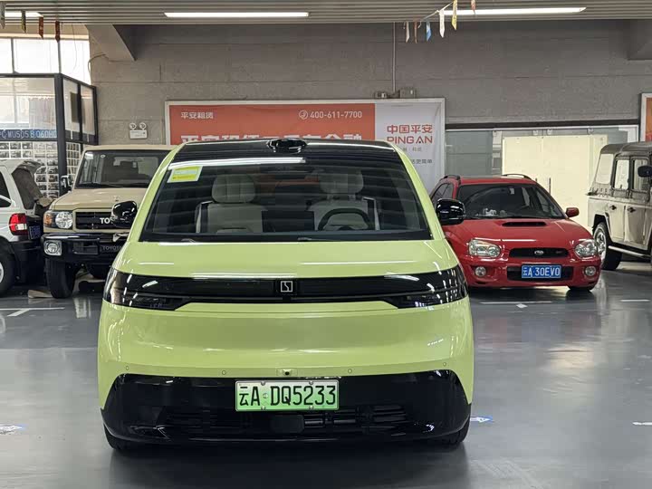 Фото 6 - Zeekr Mix