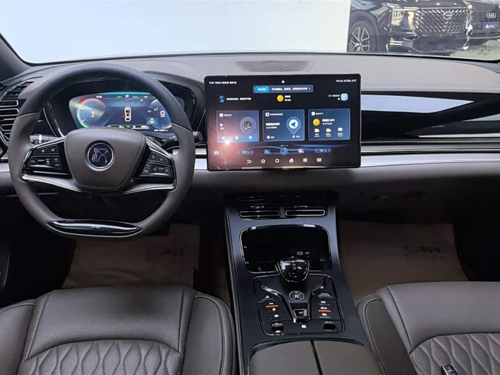 Фото 12 - BYD Han