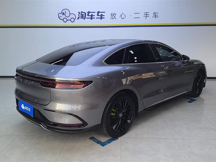 Фото 3 - BYD Han