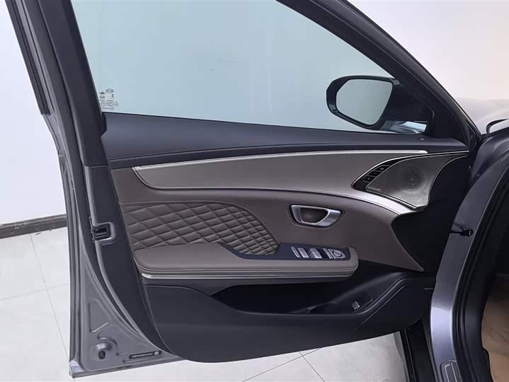 Фото 7 - BYD Han