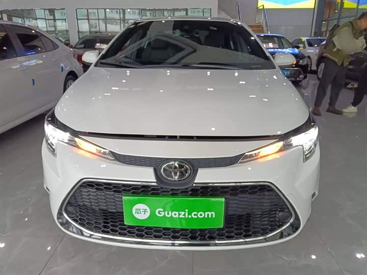 Фото 3 - Toyota Levin