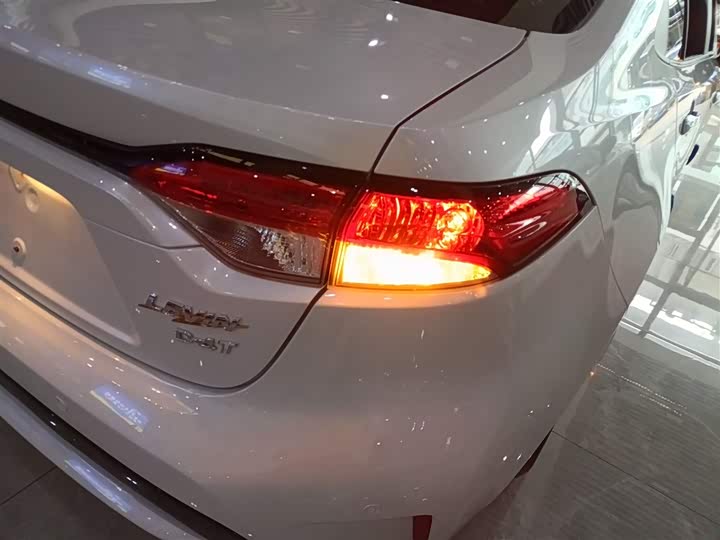 Фото 8 - Toyota Levin